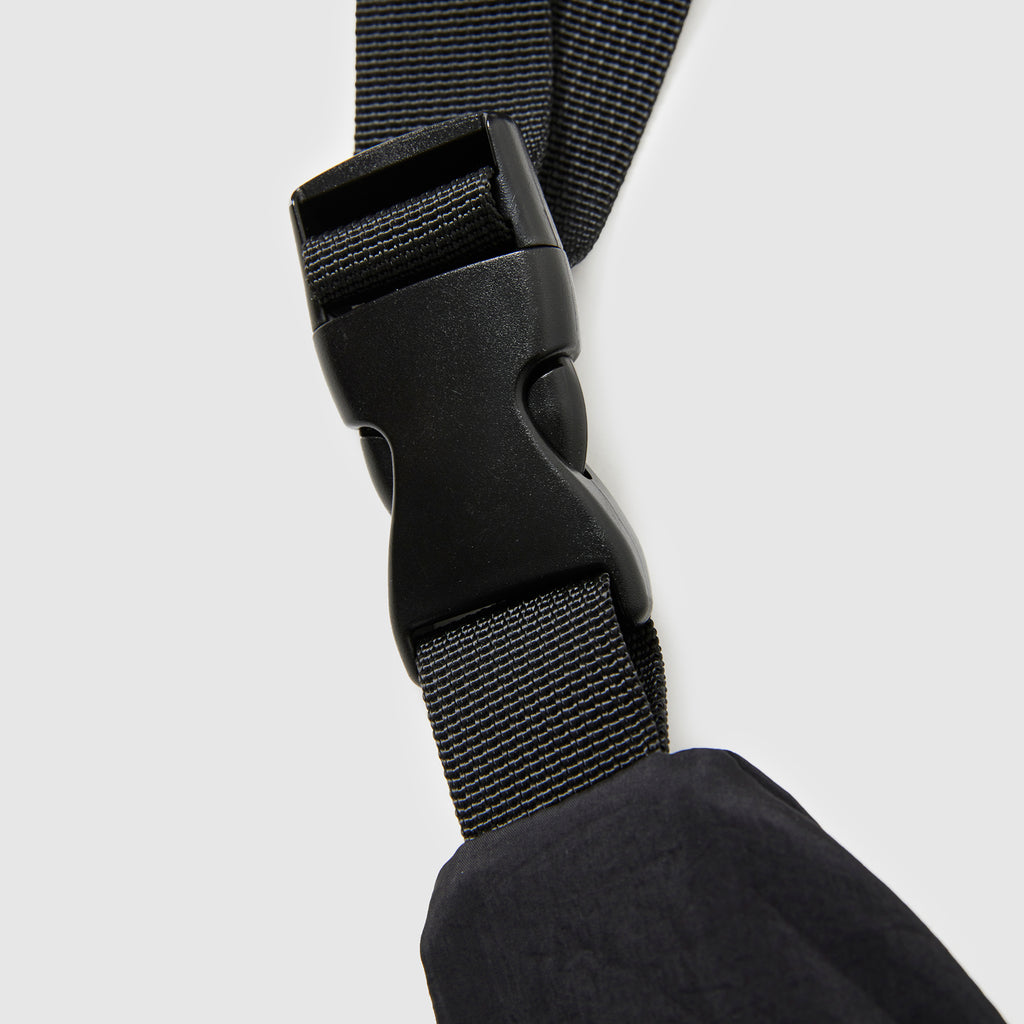 VET. NYLON SHOULDER BAG