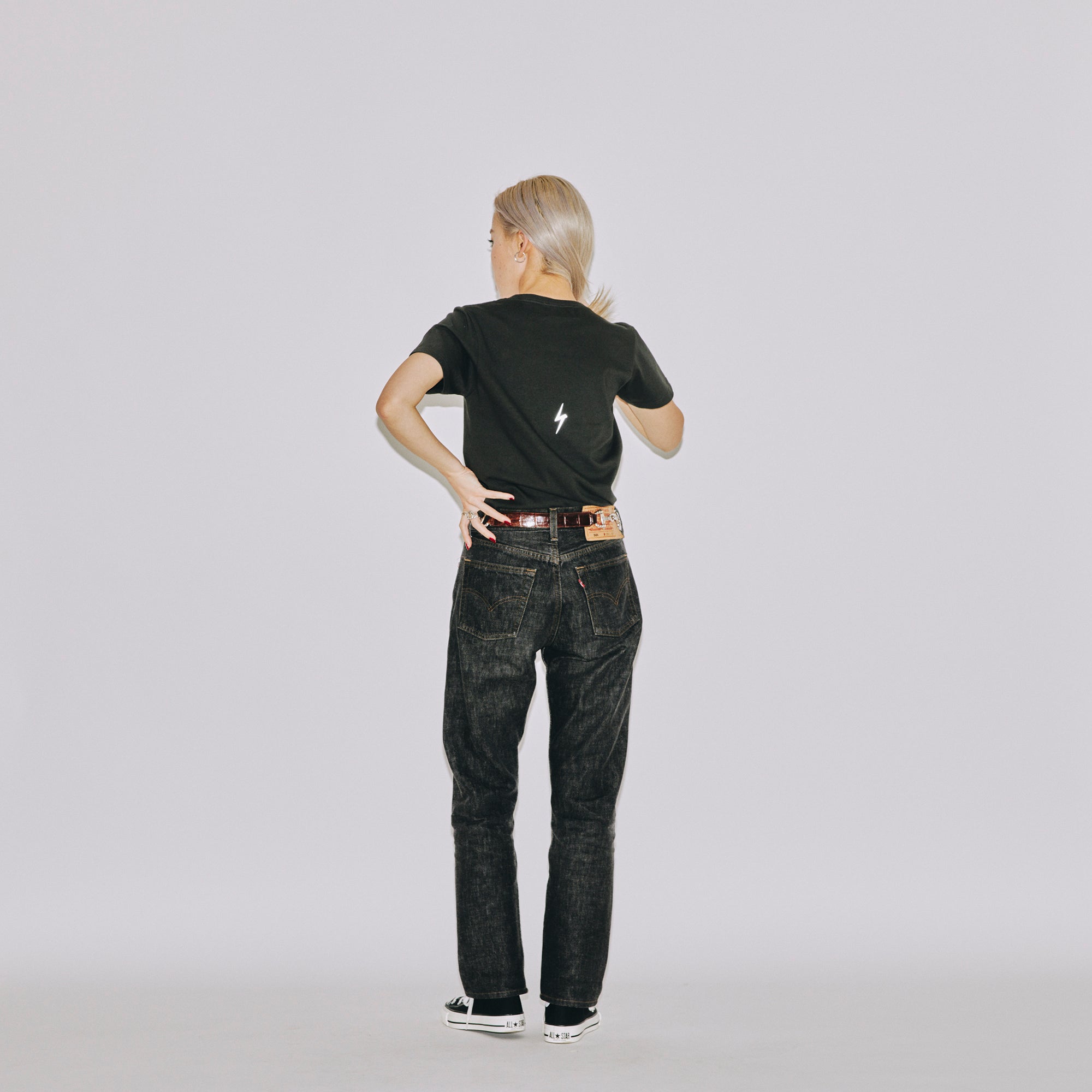THE VET. WMNS EMB S/S TEE