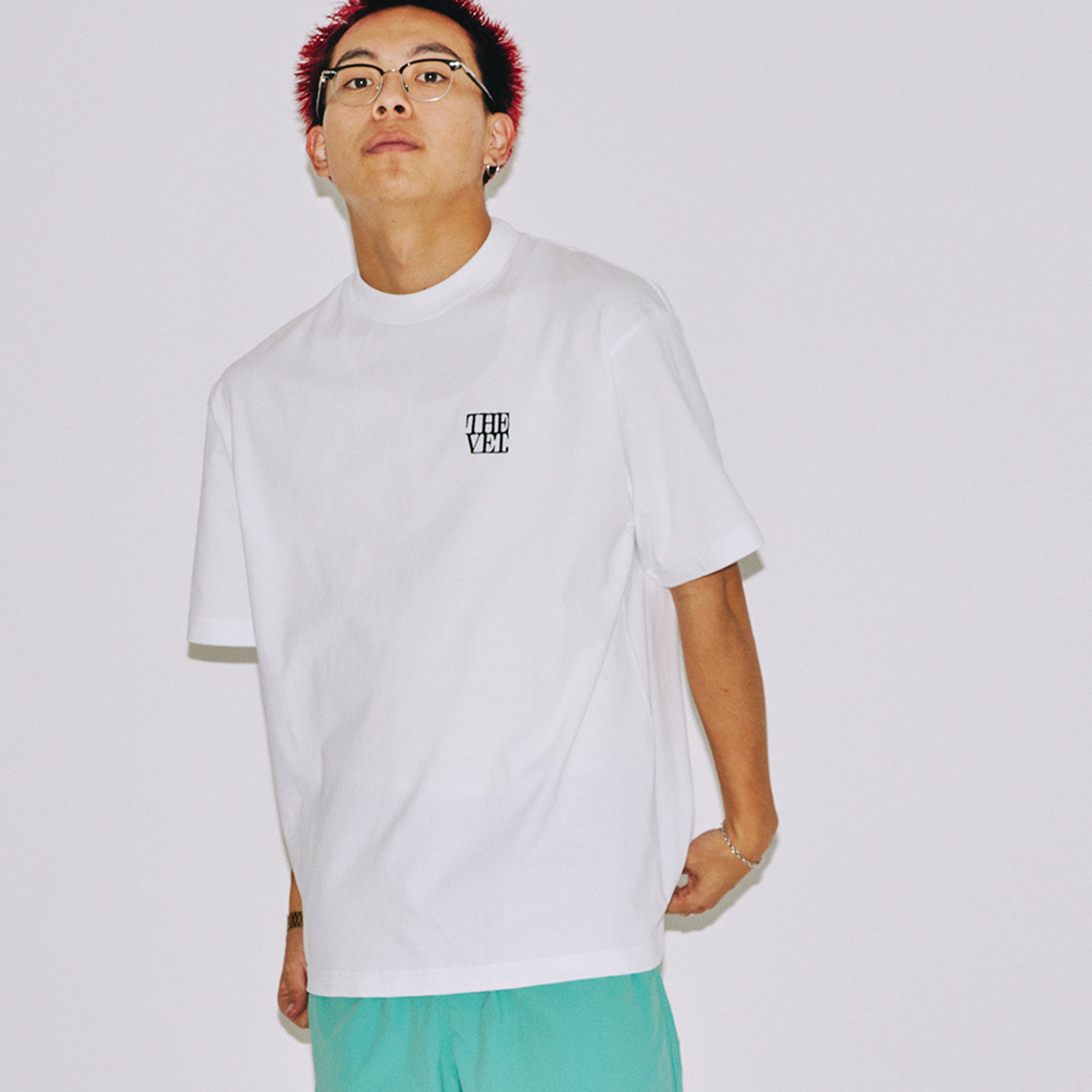 THE VET. EMB S/S TEE