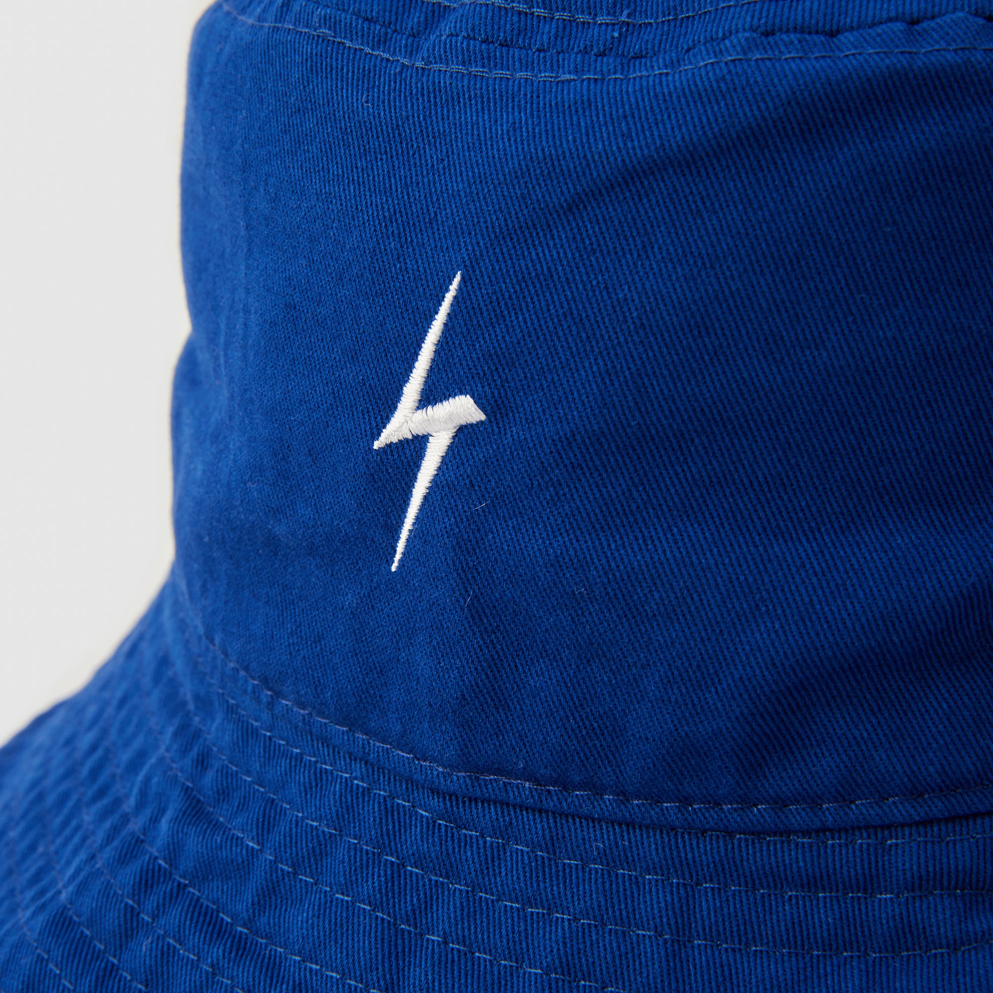THE VET. BUCKET HAT