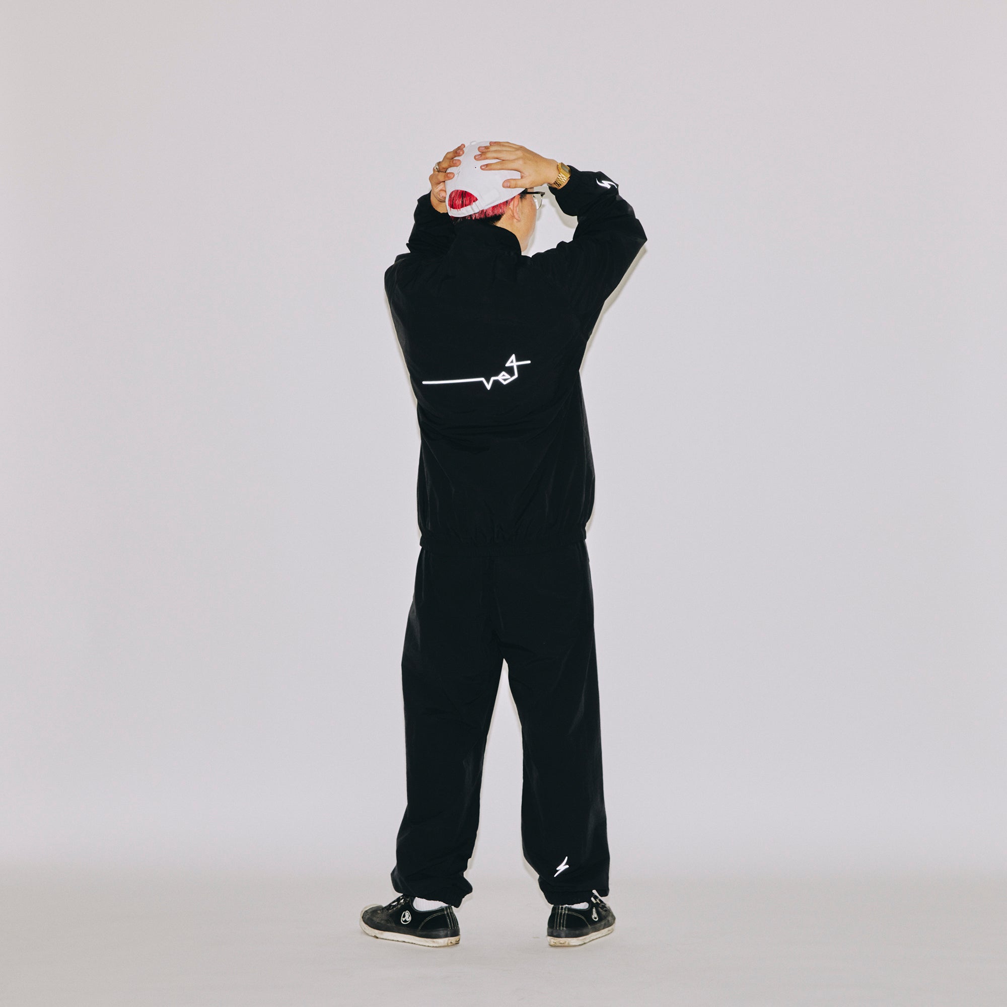 THE VET. NYLON TRACKTOP