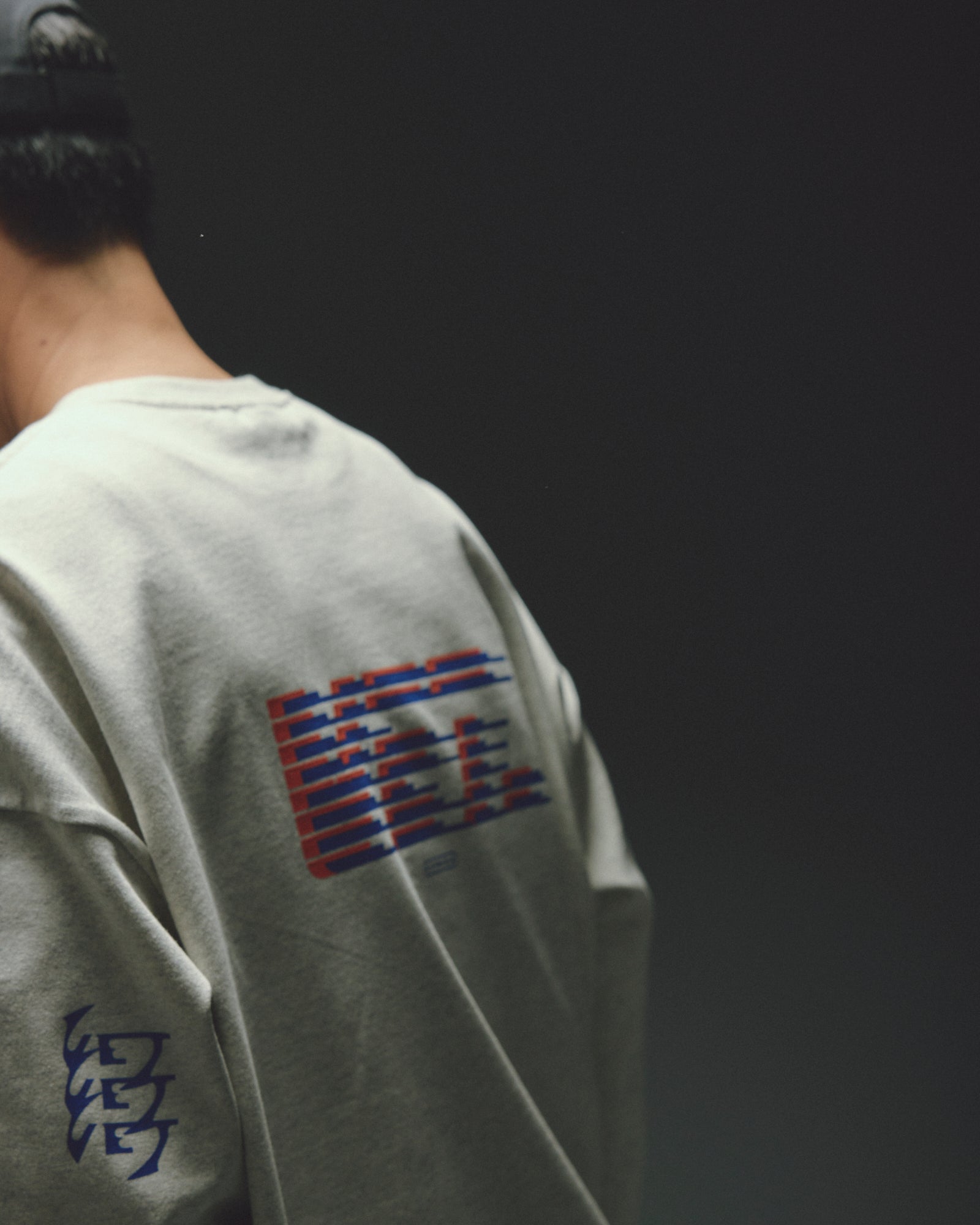 FIGHT L/S TEE