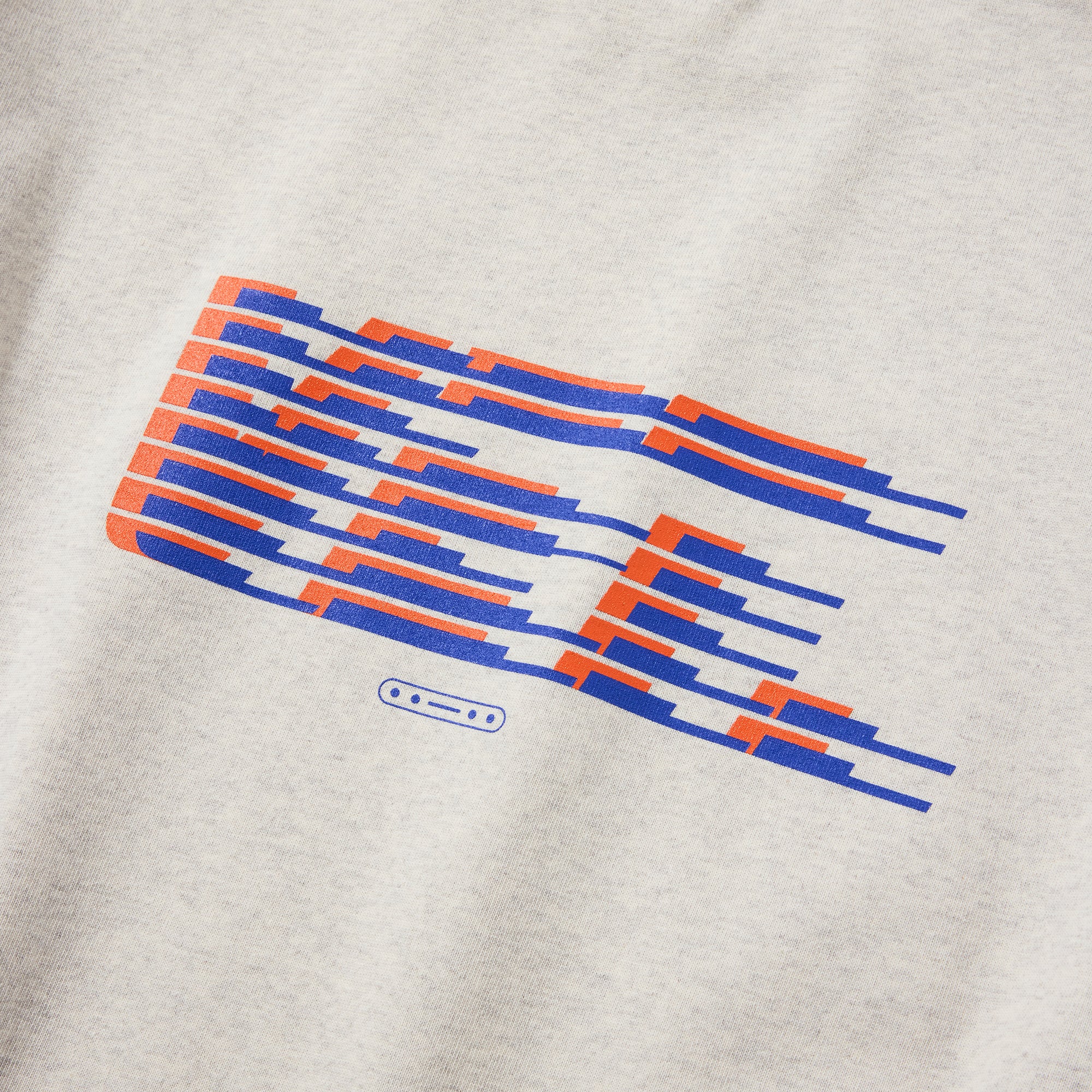 FIGHT L/S TEE