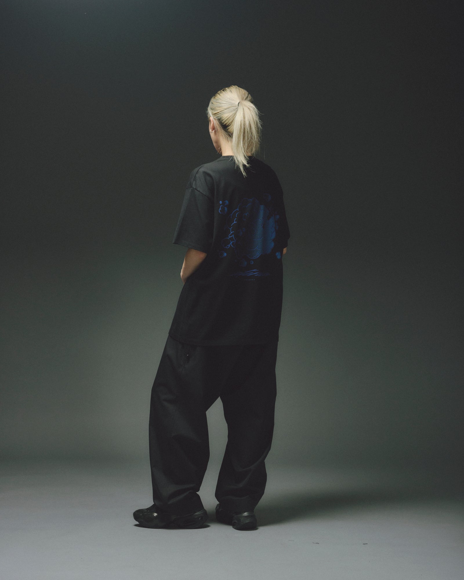FIGHT SMOKE S/S TEE by blankt