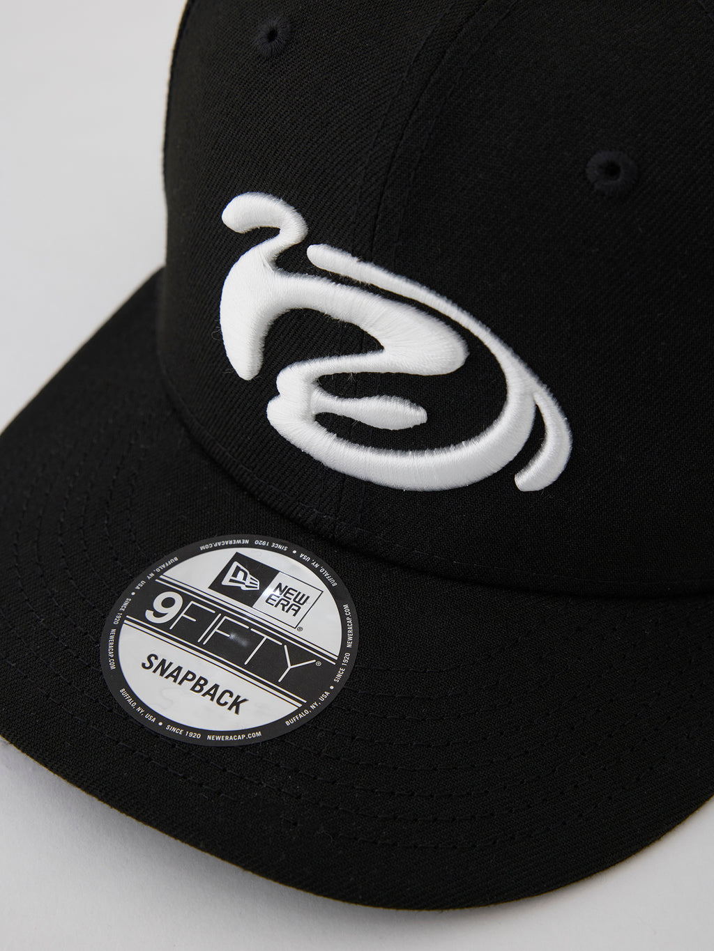 BLEND SNAPBACK CAP