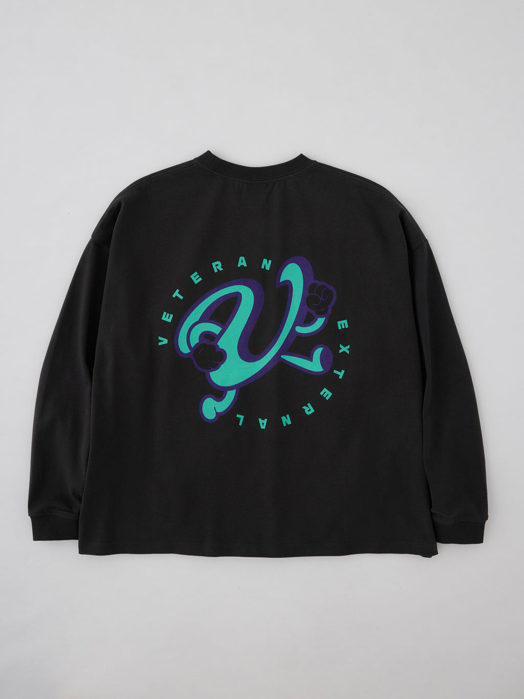 V WALK L/S TEE