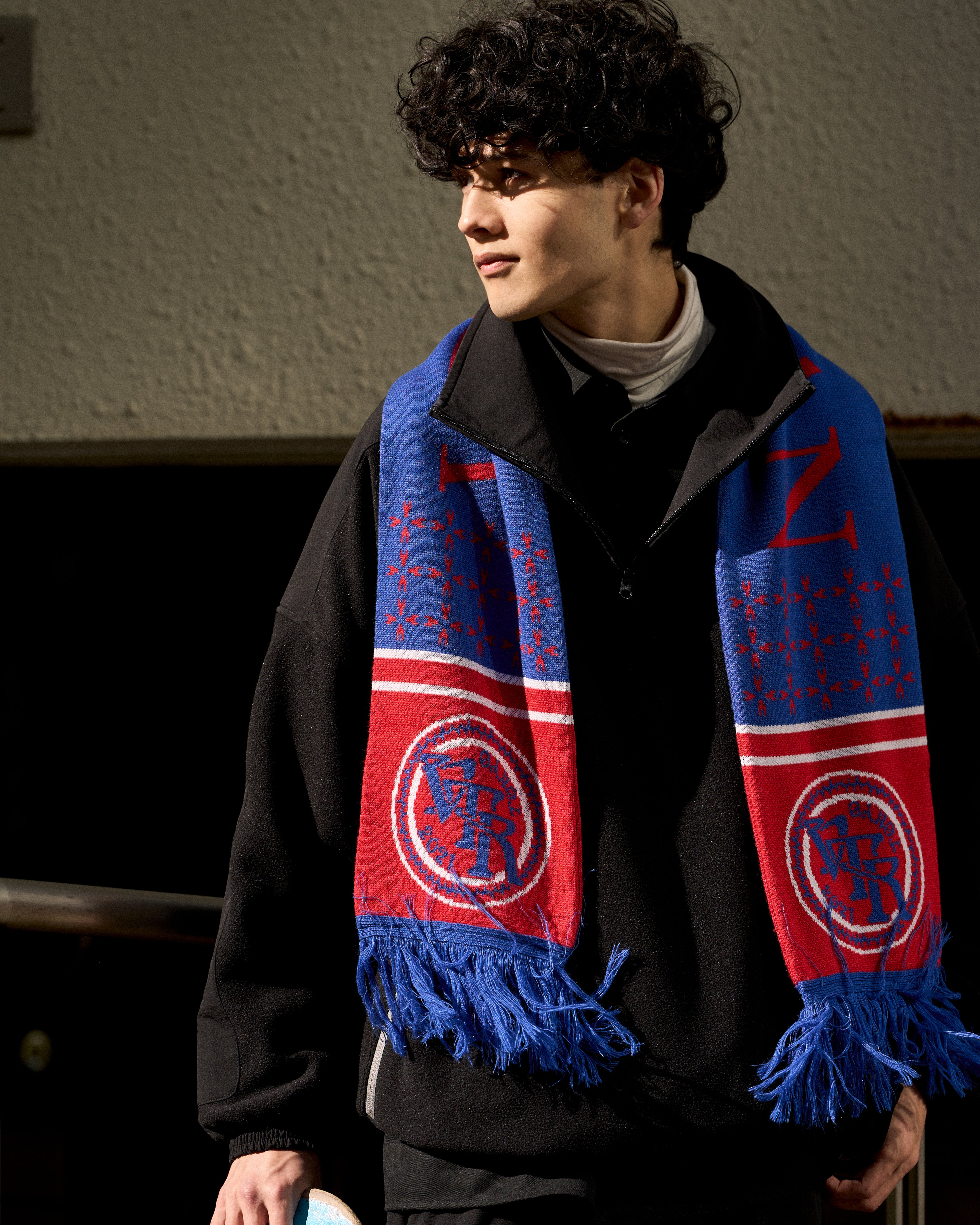 FOOTBALL SCARF