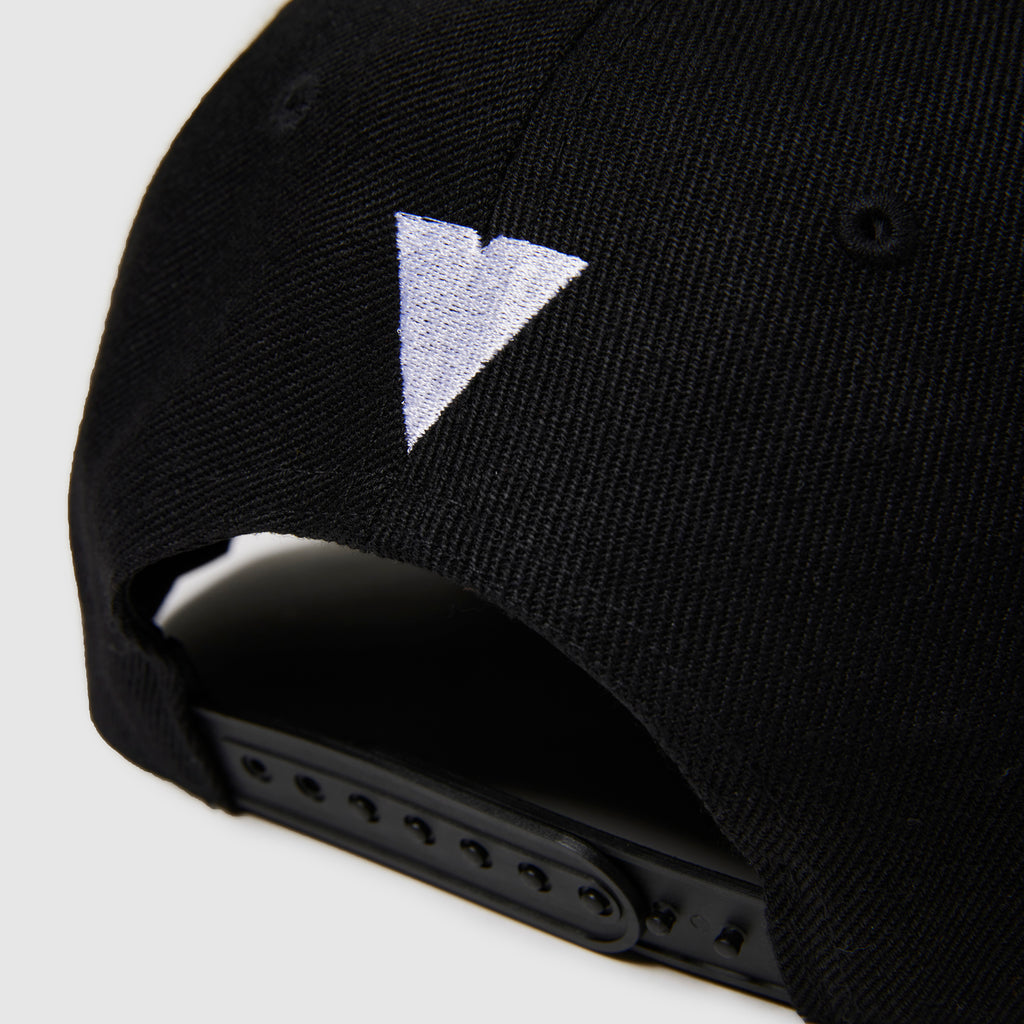 BASE BALL CAP