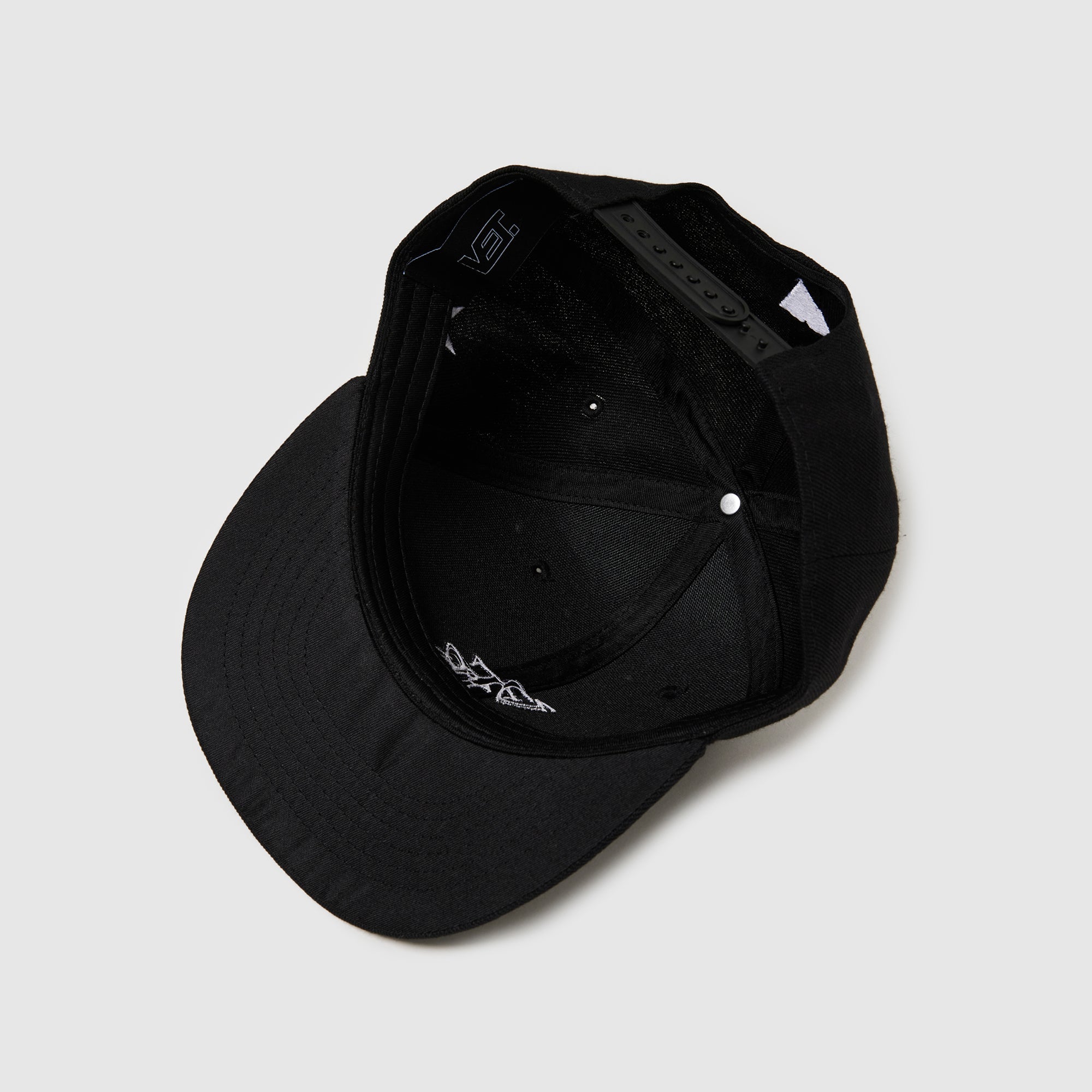 BASE BALL CAP