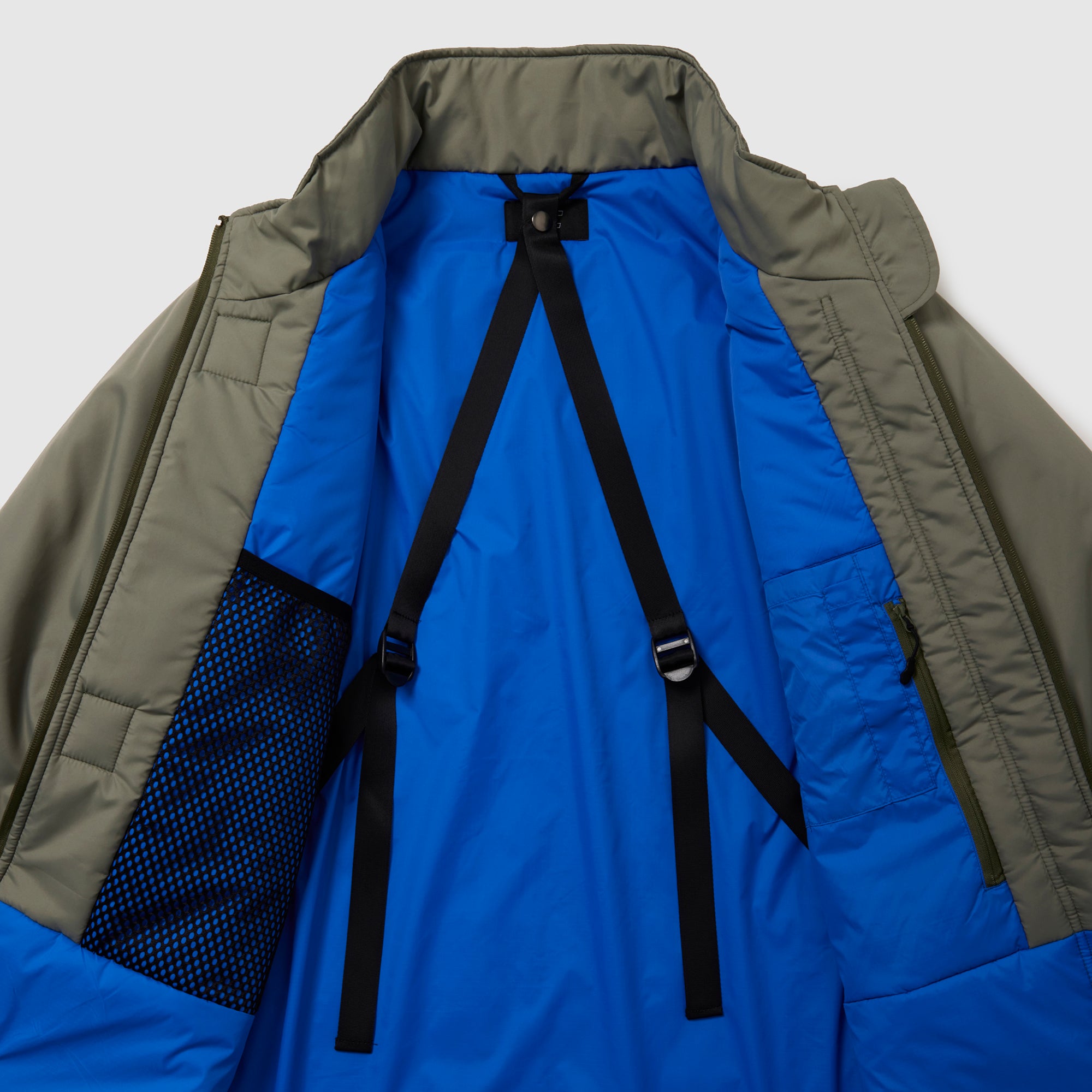 MONSTER COAT