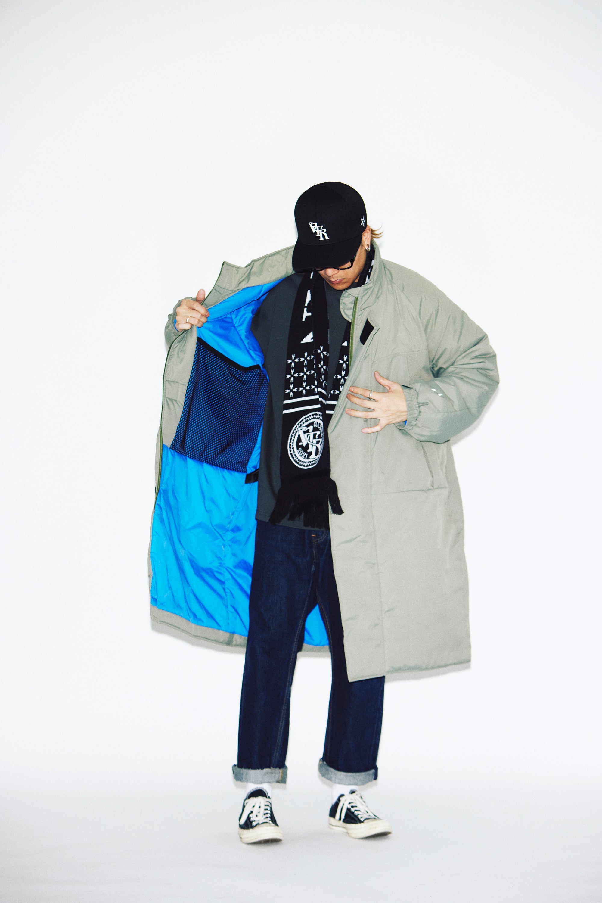 MONSTER COAT