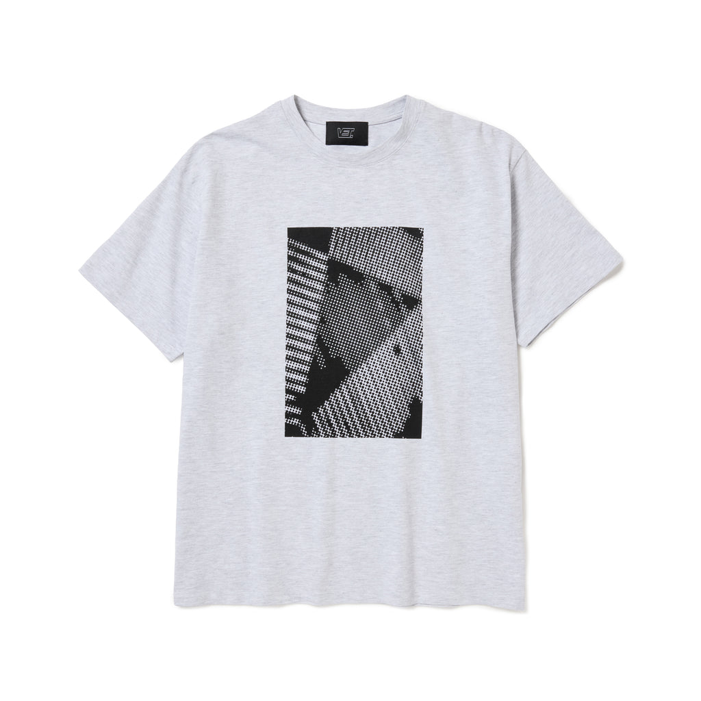 V INTERSECT S/S TEE by blankt