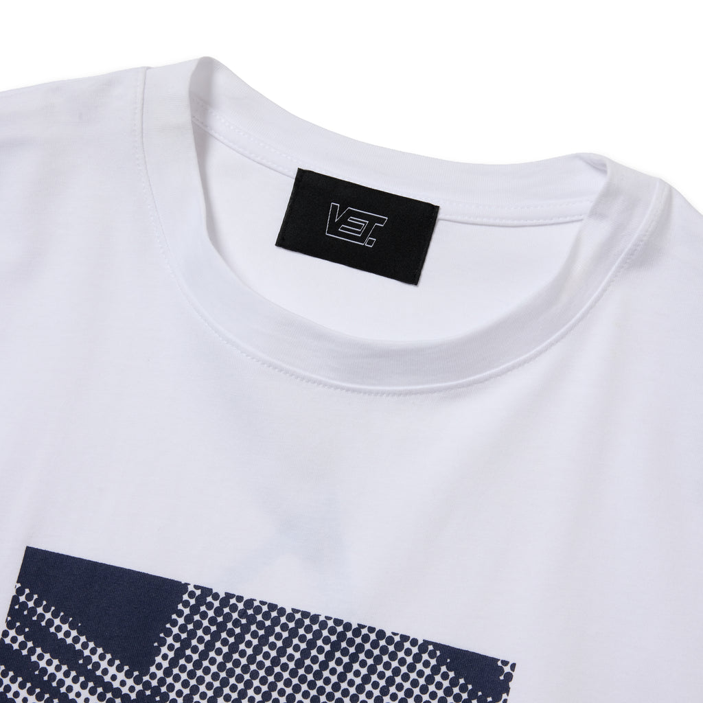 V INTERSECT S/S TEE by blankt