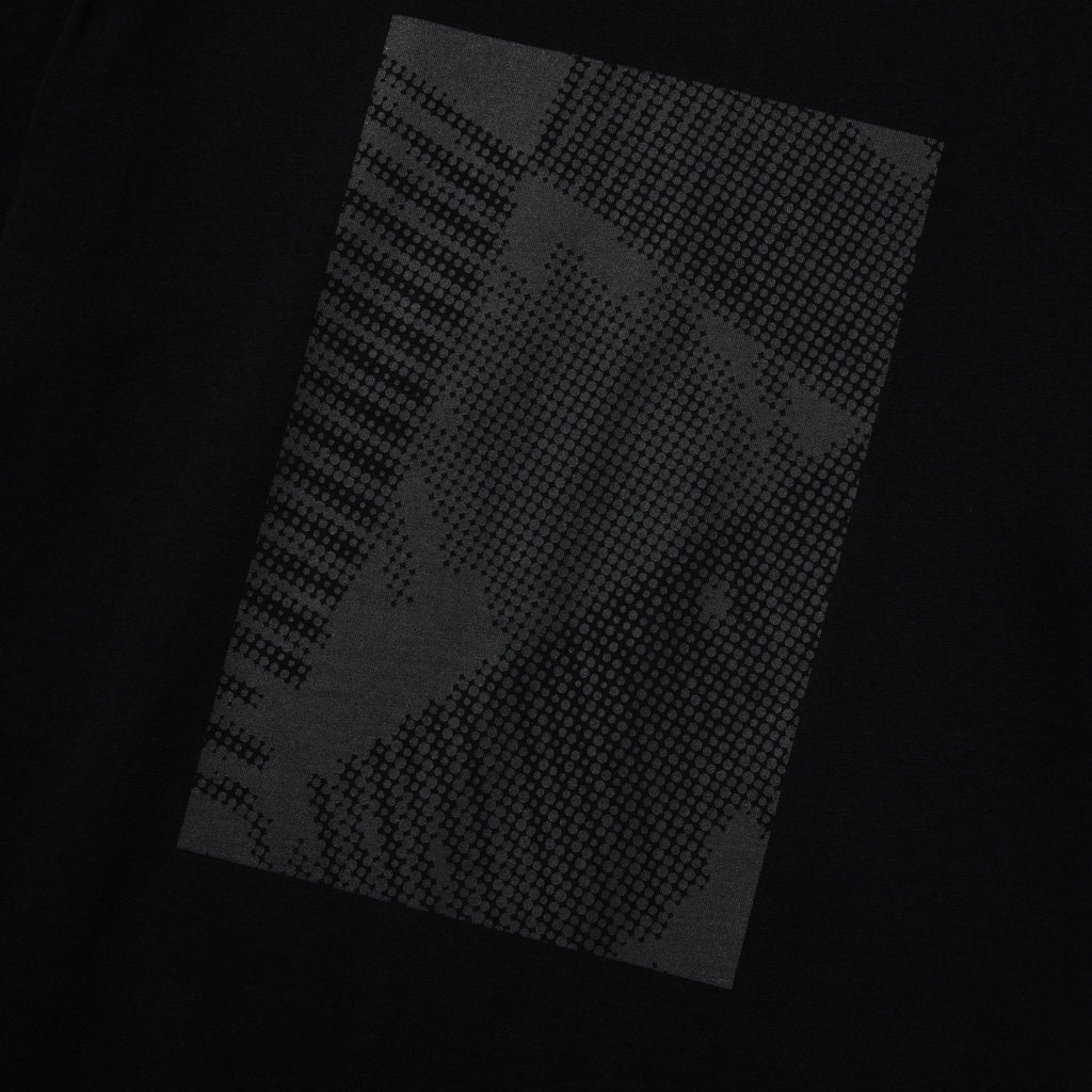 V INTERSECT S/S TEE by blankt