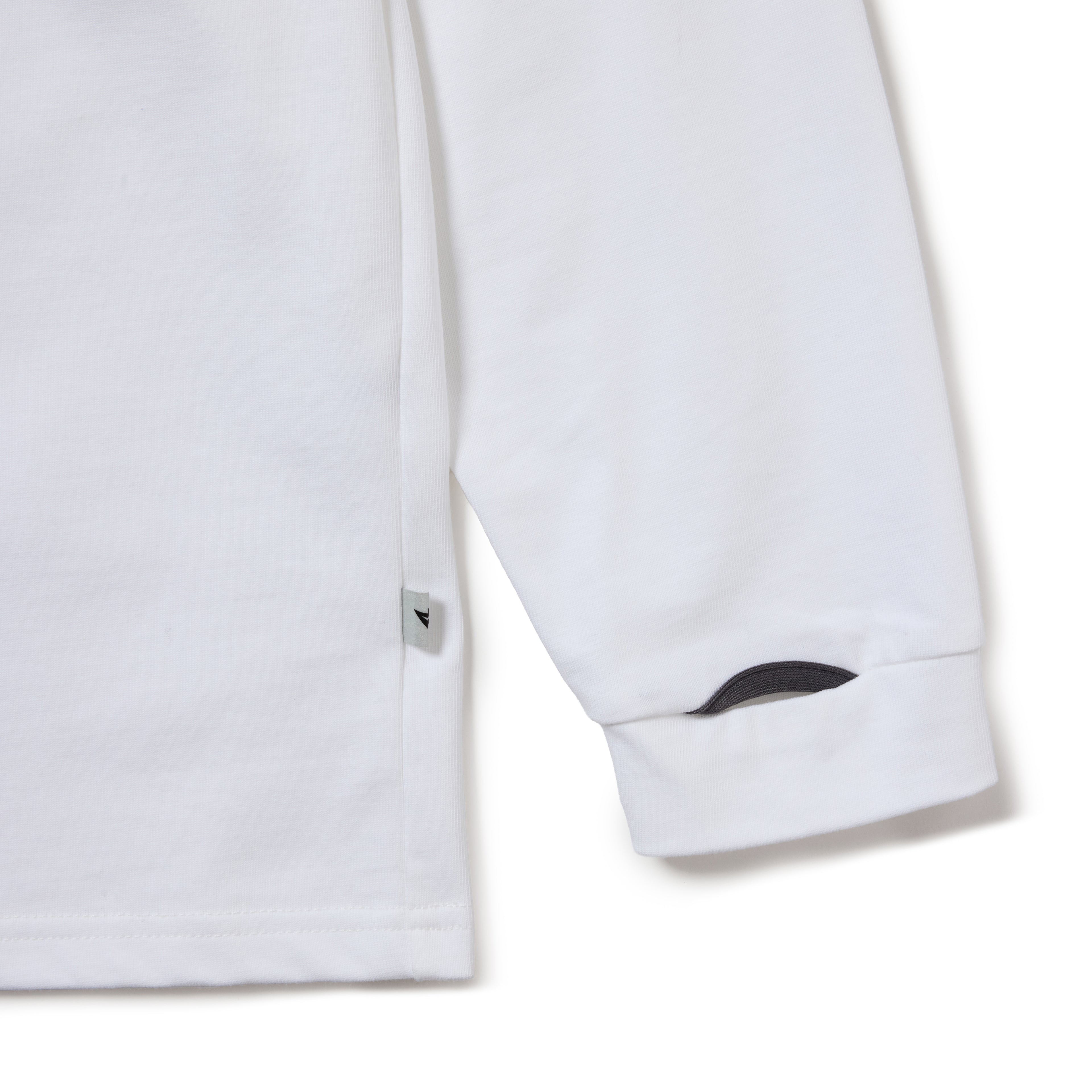 VETERAN MAGIC L/S TEE