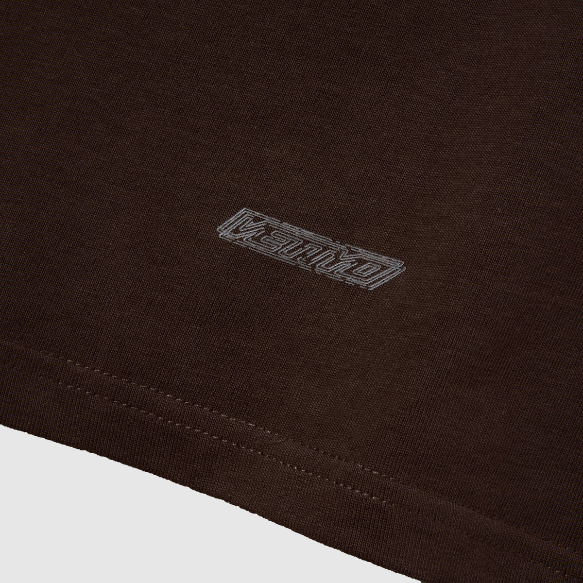 LENTICULAR L/S TEE