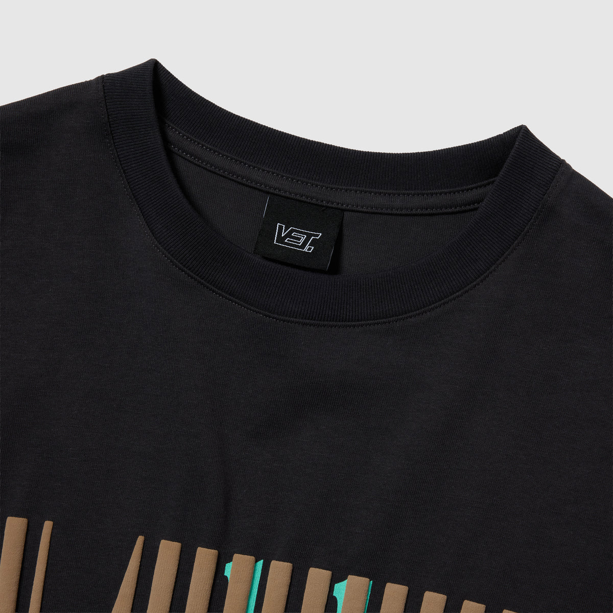 LENTICULAR L/S TEE