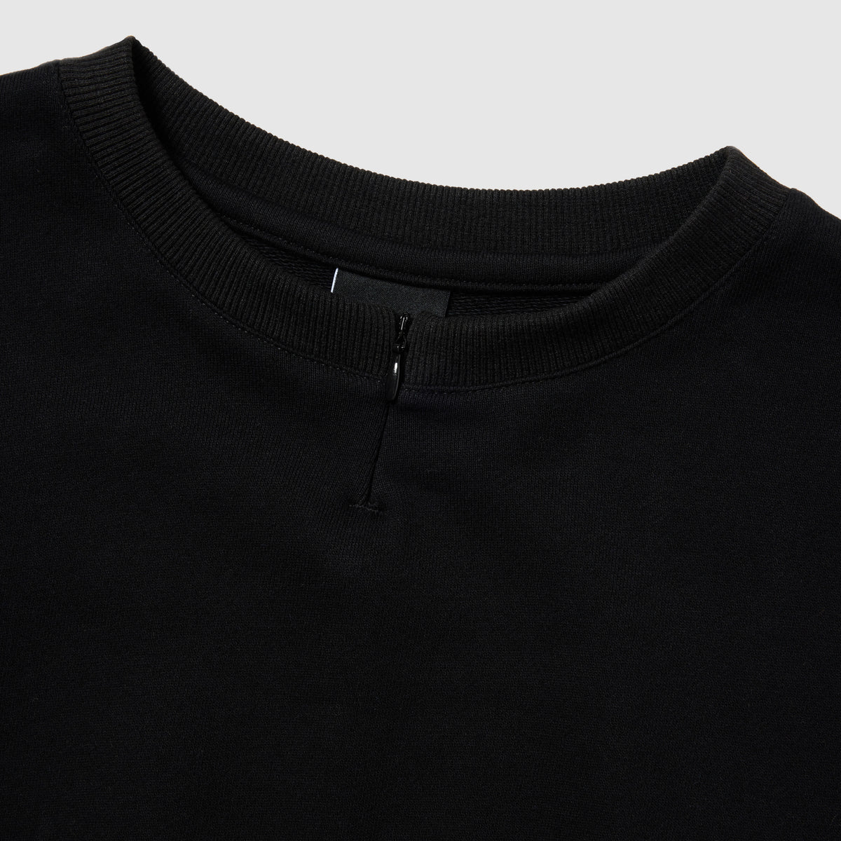DISTORT CREW NECK SWEAT